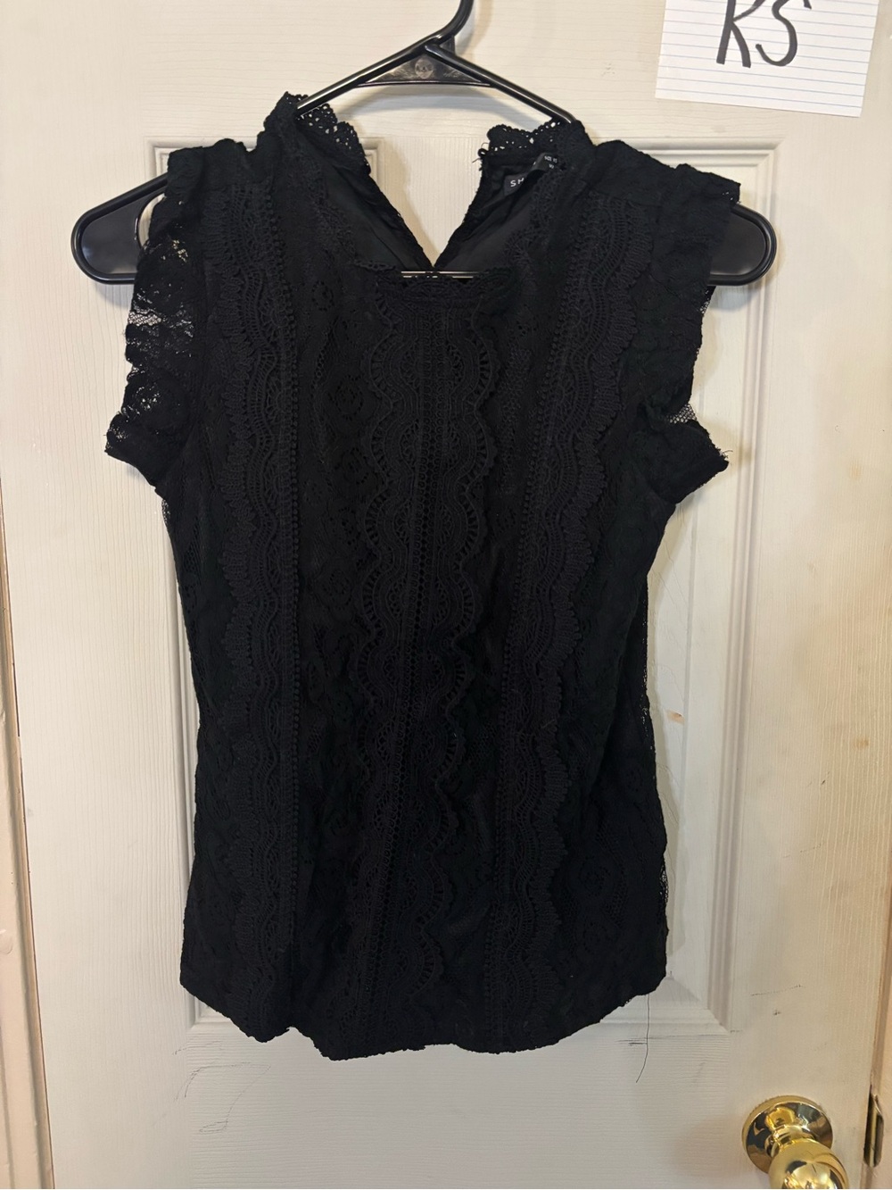 SHEIN Black Lace Cap-Sleeve Shell Top